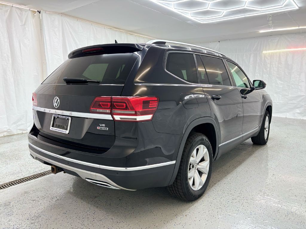 2018 Volkswagen Atlas Image 3