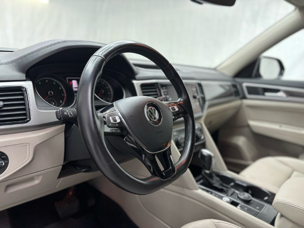 2018 Volkswagen Atlas Image 11