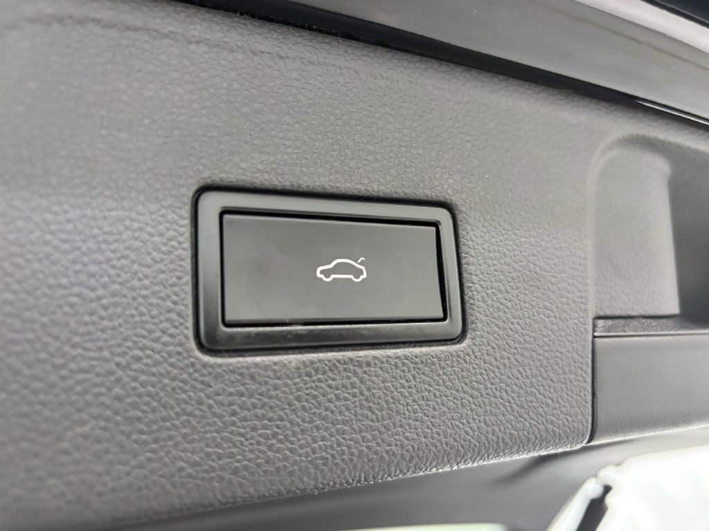 2018 Volkswagen Atlas Image 35