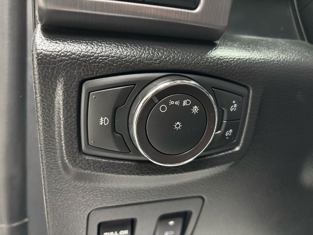 2018 Ford Expedition Image 16