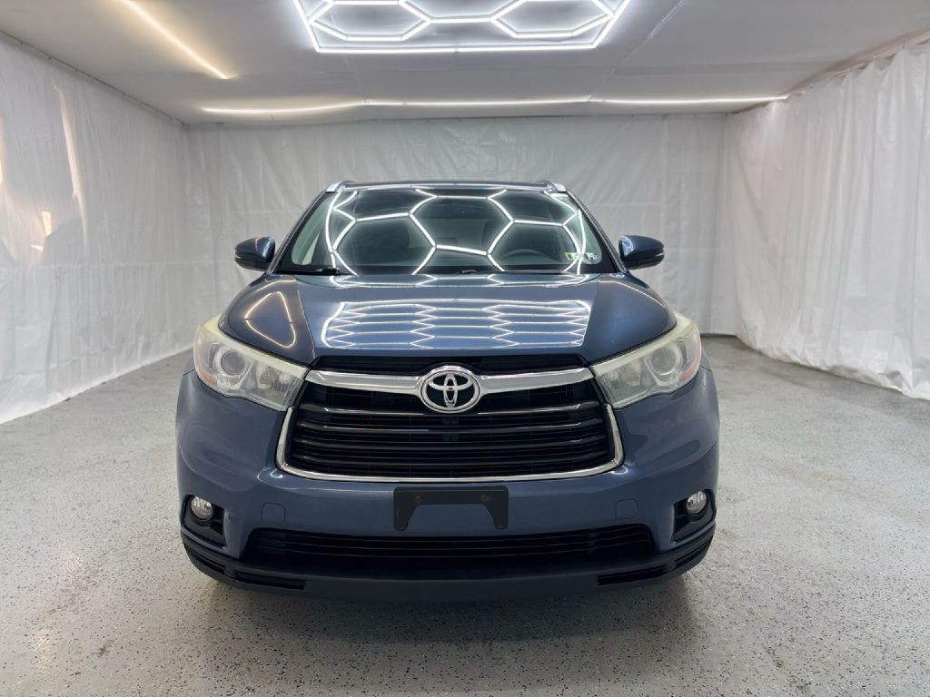 2016 Toyota Highlander Image 8