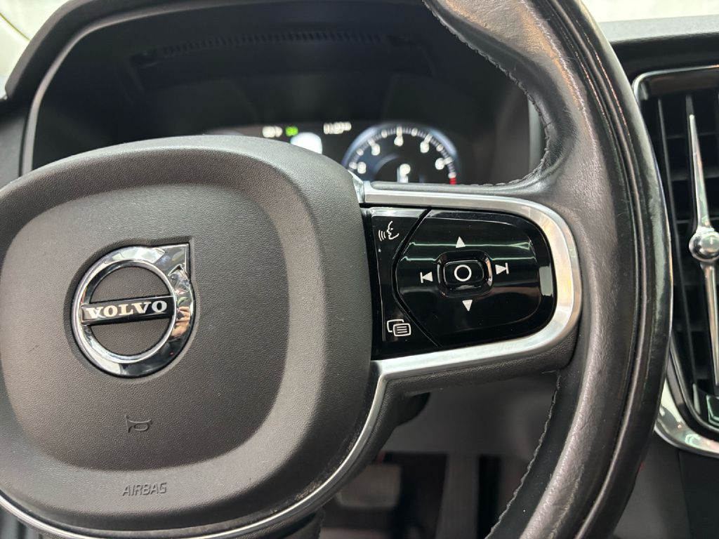 2018 Volvo S90 Image 19