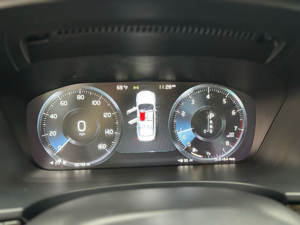 2018 Volvo S90 Image 21