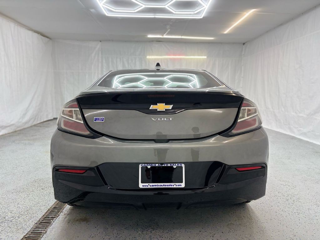 2017 Chevrolet Volt Image 4