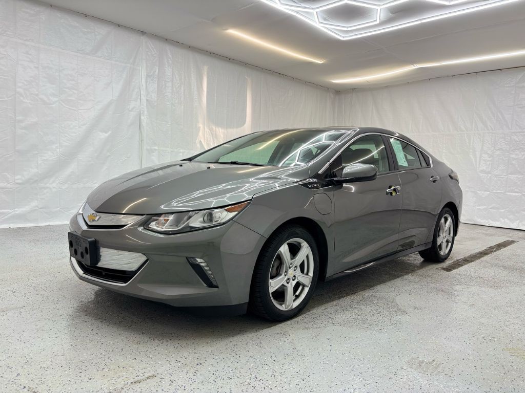 2017 Chevrolet Volt Image 7