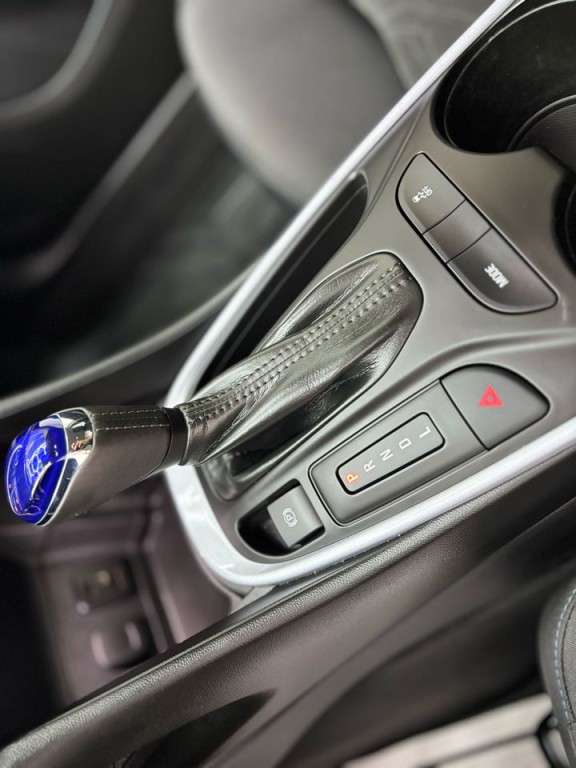 2017 Chevrolet Volt Image 28