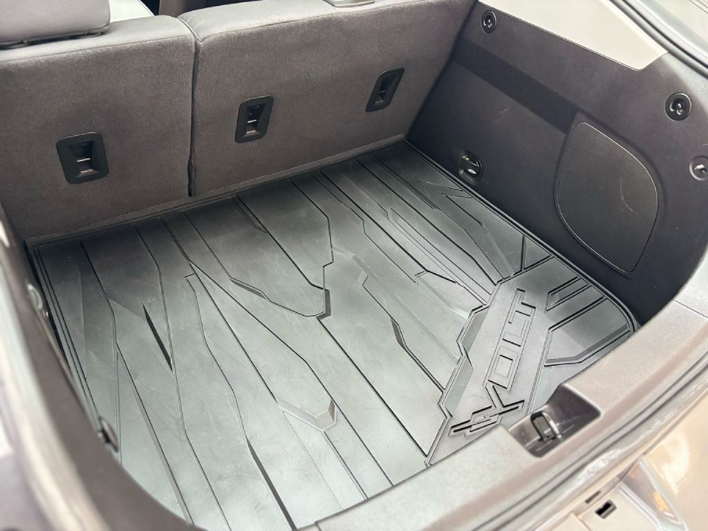 2017 Chevrolet Volt Image 34