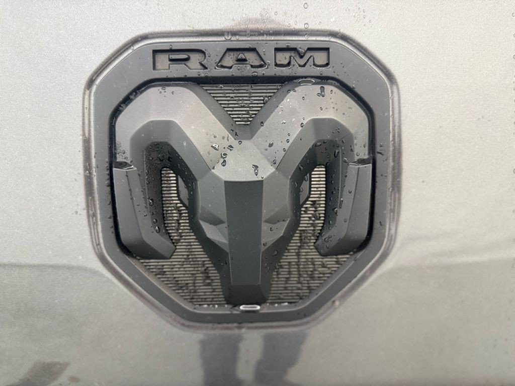 2020 RAM 1500 Image 40