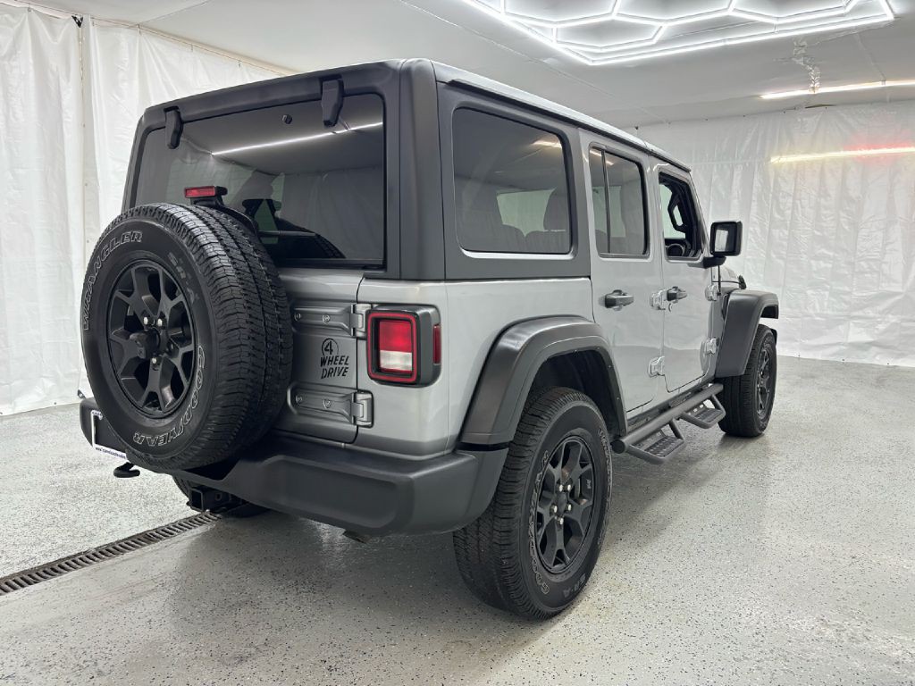 2021 Jeep Wrangler Unlimited Image 3