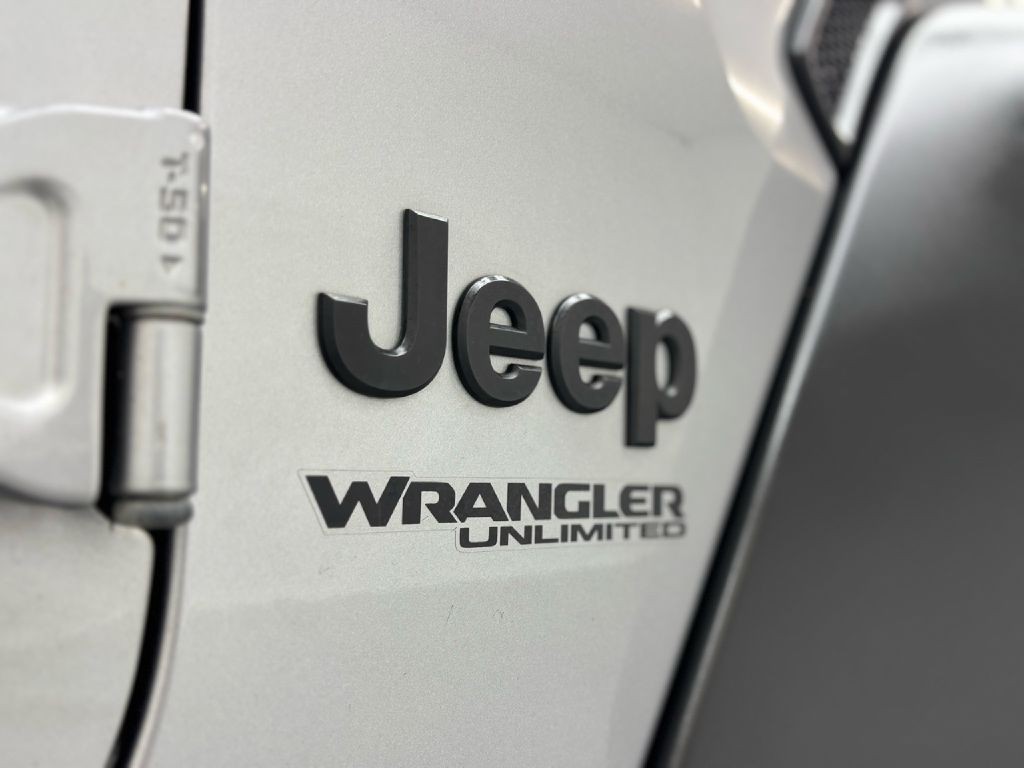 2021 Jeep Wrangler Unlimited Image 14