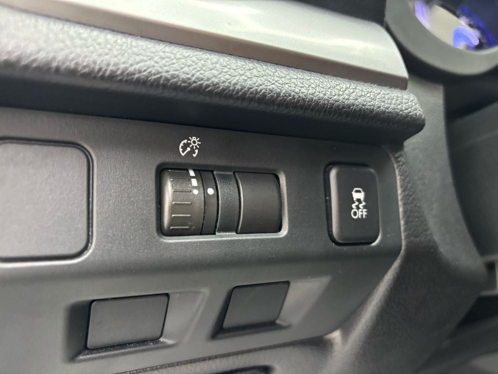 2014 Subaru Crosstrek Image 21