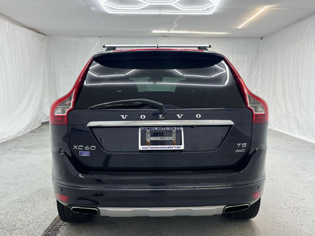 2017 Volvo XC60 Image 4