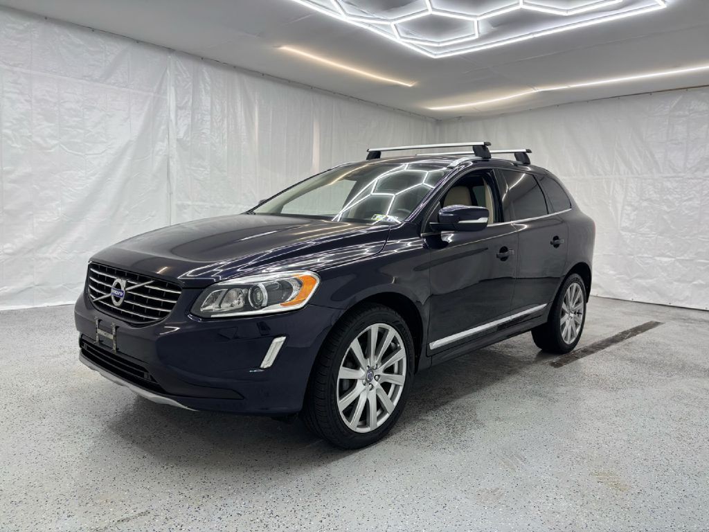 2017 Volvo XC60 Image 7