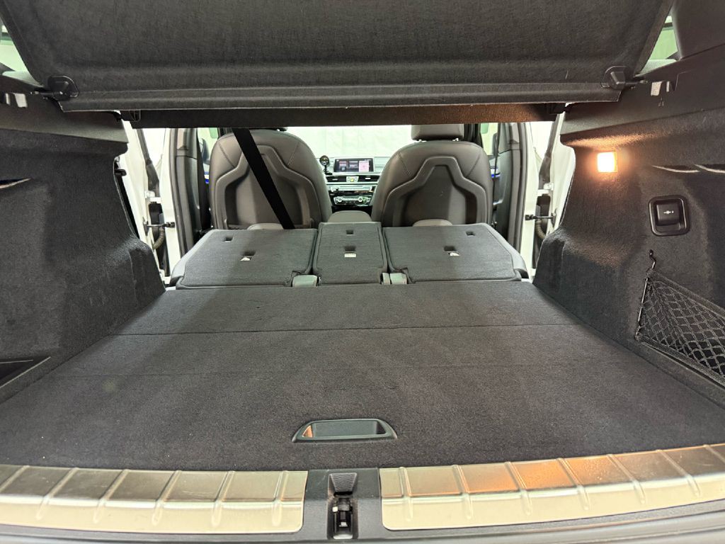 2021 BMW X1 Image 26