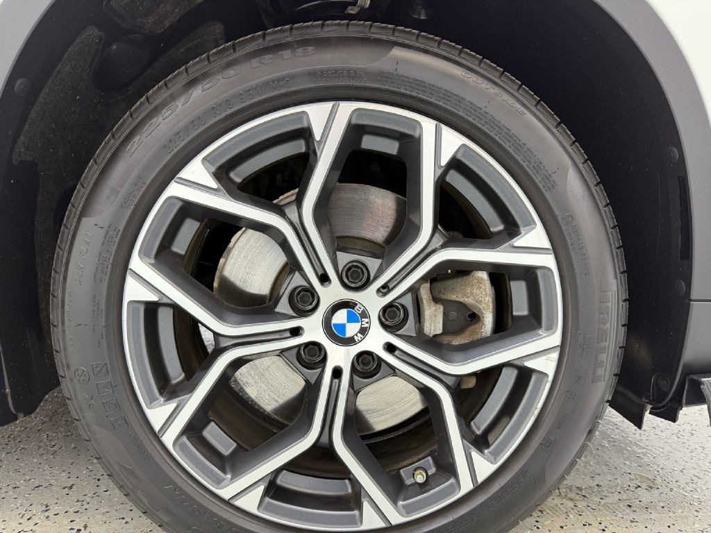 2021 BMW X1 Image 34