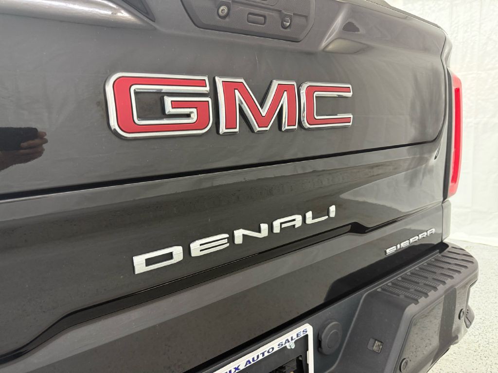 2019 GMC Sierra Image 32