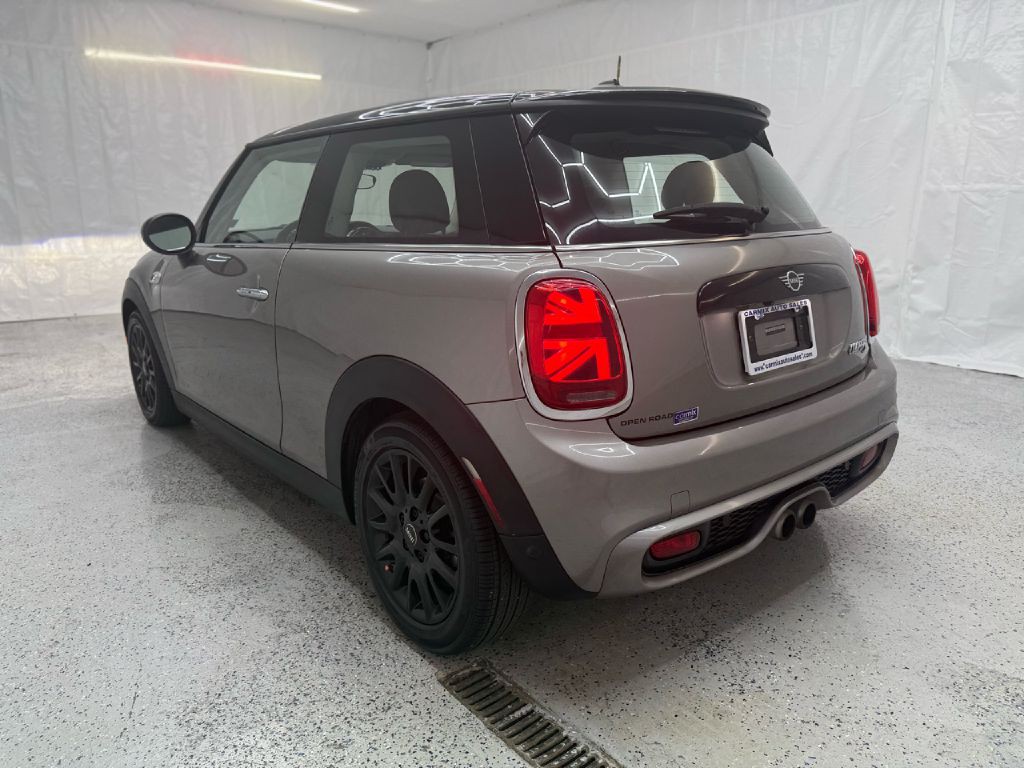 2019 MINI Cooper Image 5