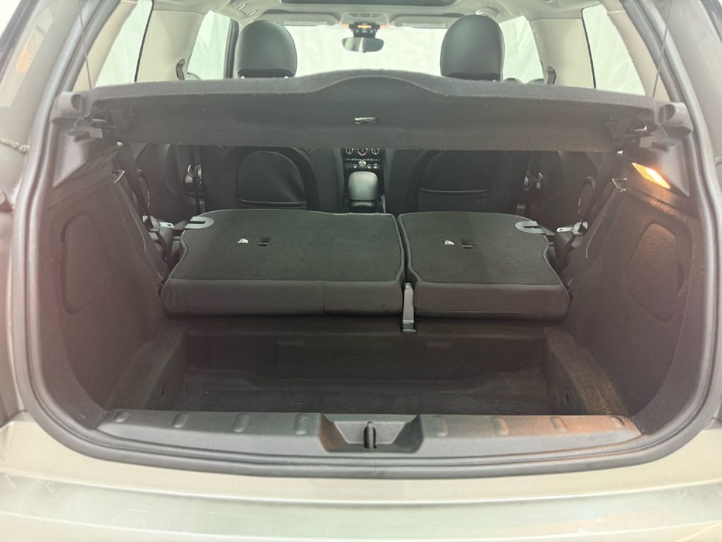 2019 MINI Cooper Image 28