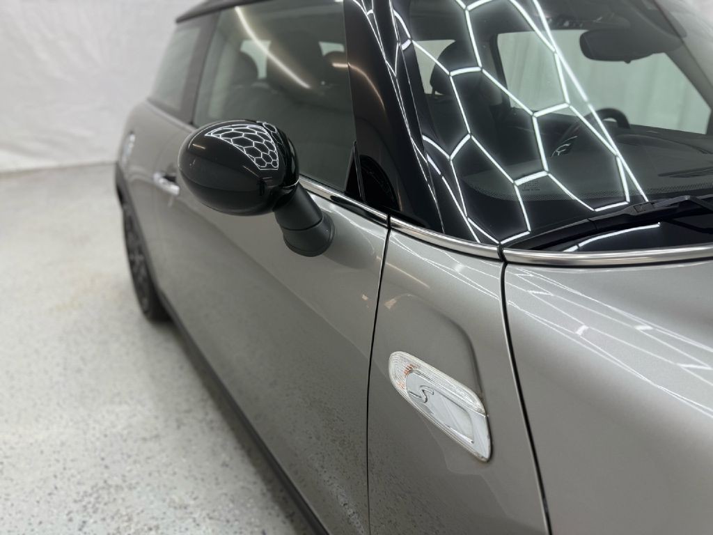 2019 MINI Cooper Image 36