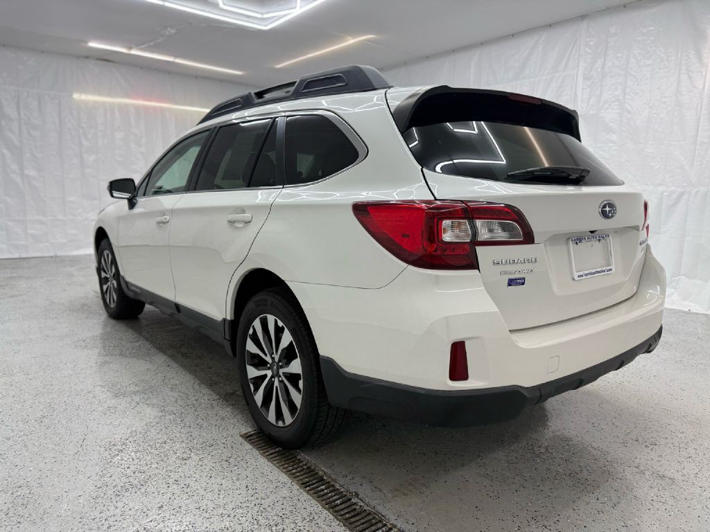 2015 Subaru Outback Image 5