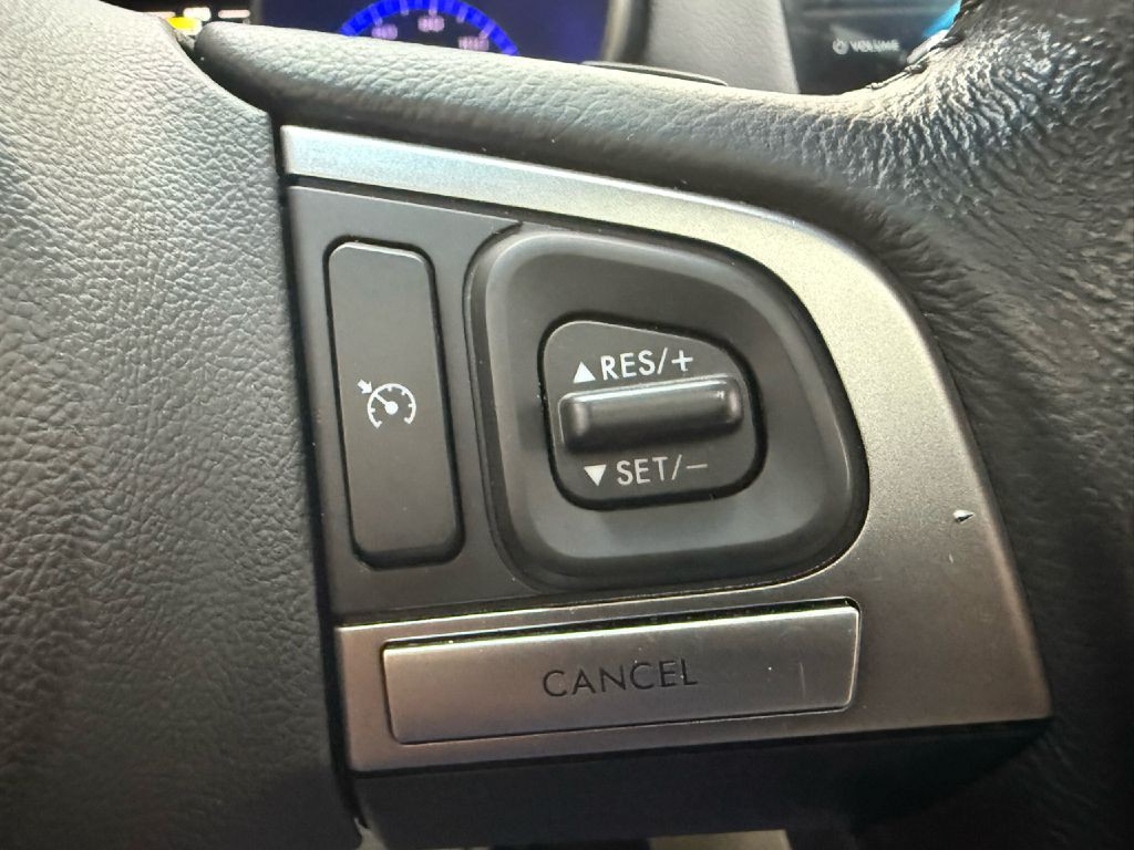 2015 Subaru Outback Image 16