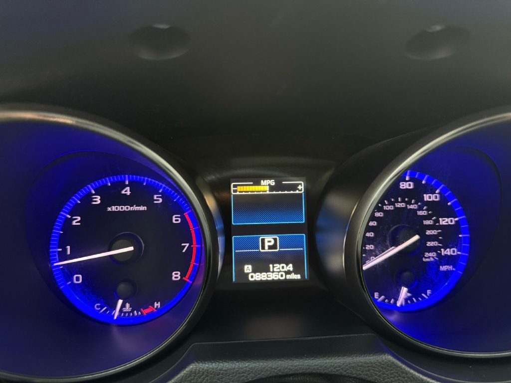 2015 Subaru Outback Image 18