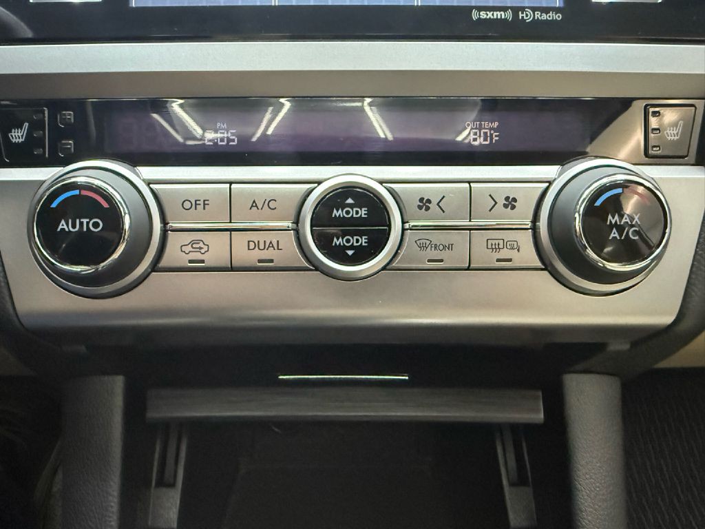 2015 Subaru Outback Image 22
