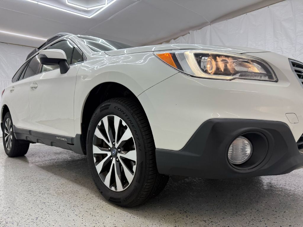 2015 Subaru Outback Image 41