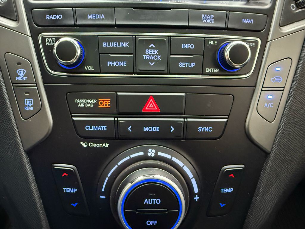 2017 Hyundai Santa Fe Sport Image 21