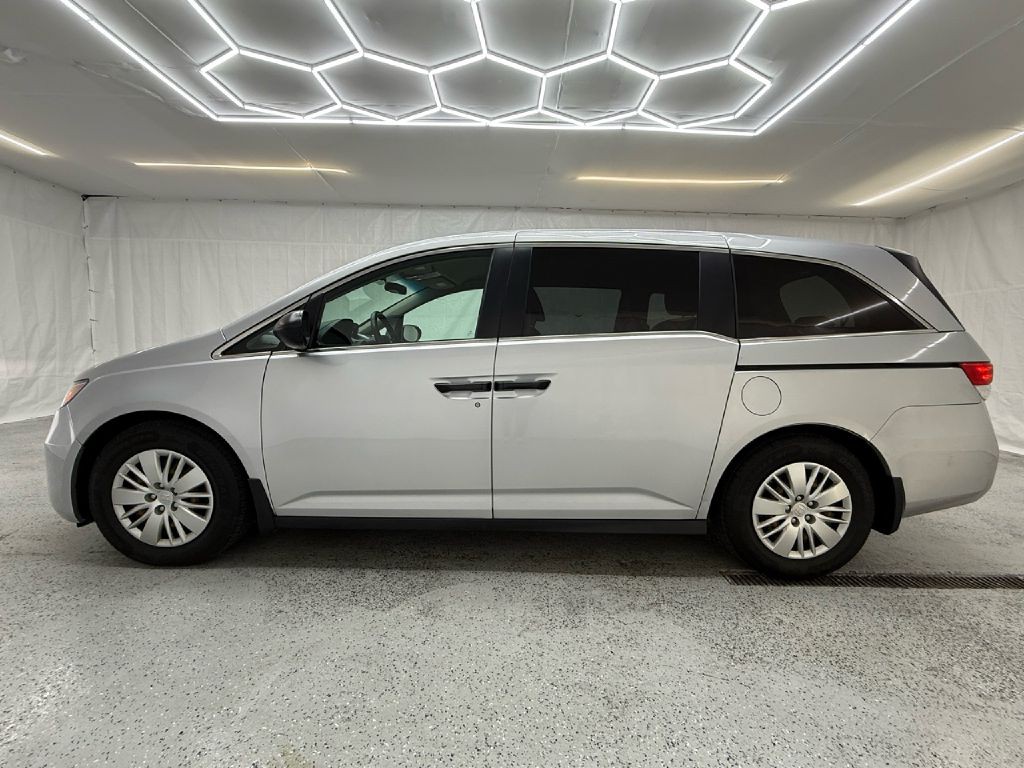 2014 Honda Odyssey Image 6