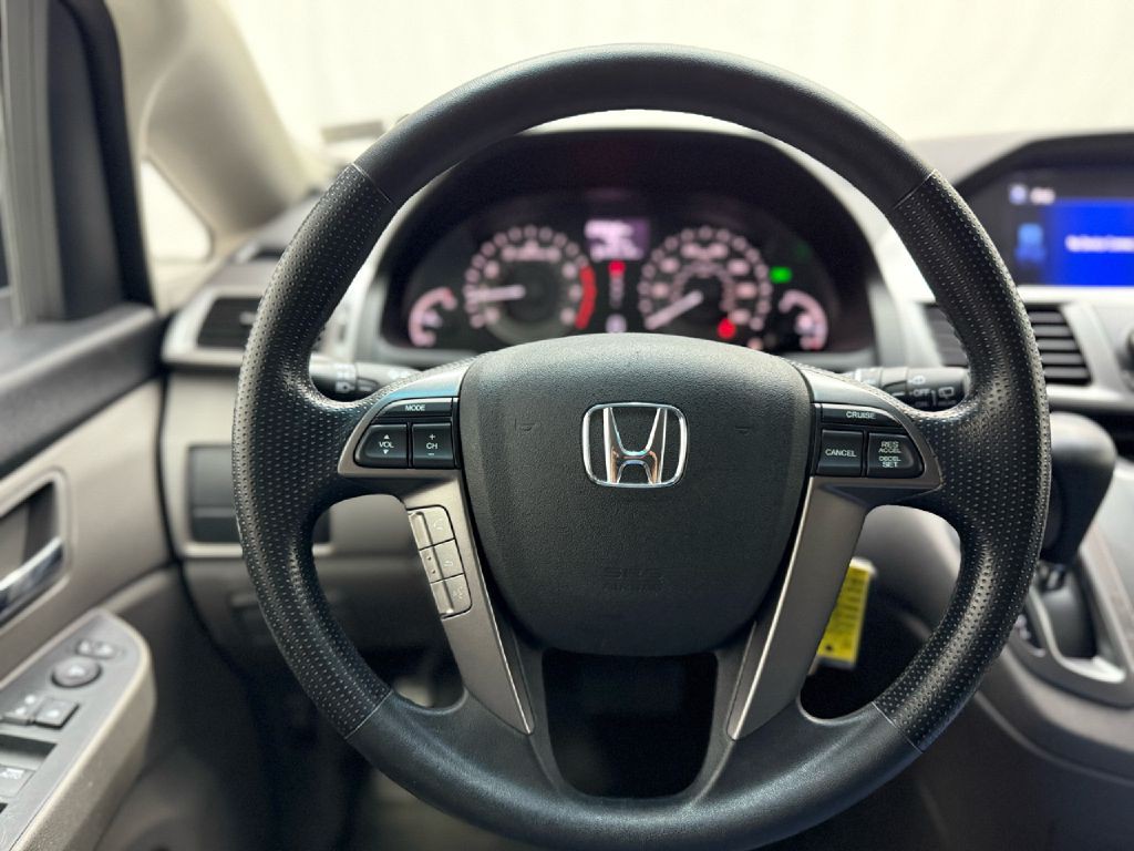 2014 Honda Odyssey Image 12