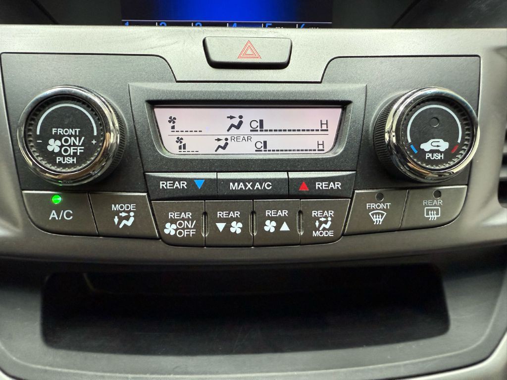 2014 Honda Odyssey Image 18