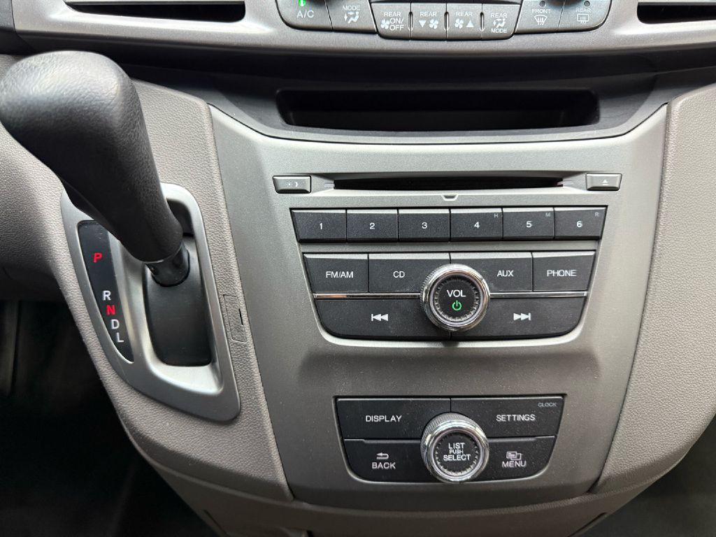 2014 Honda Odyssey Image 19
