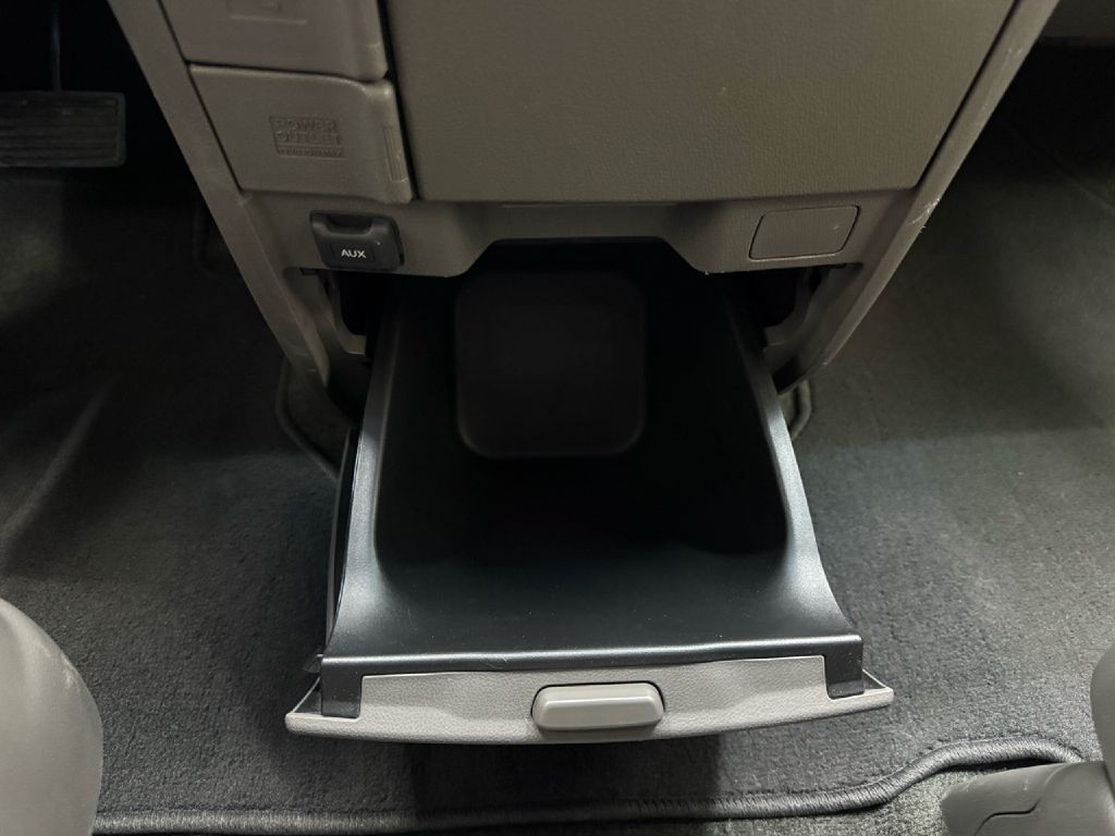 2014 Honda Odyssey Image 21