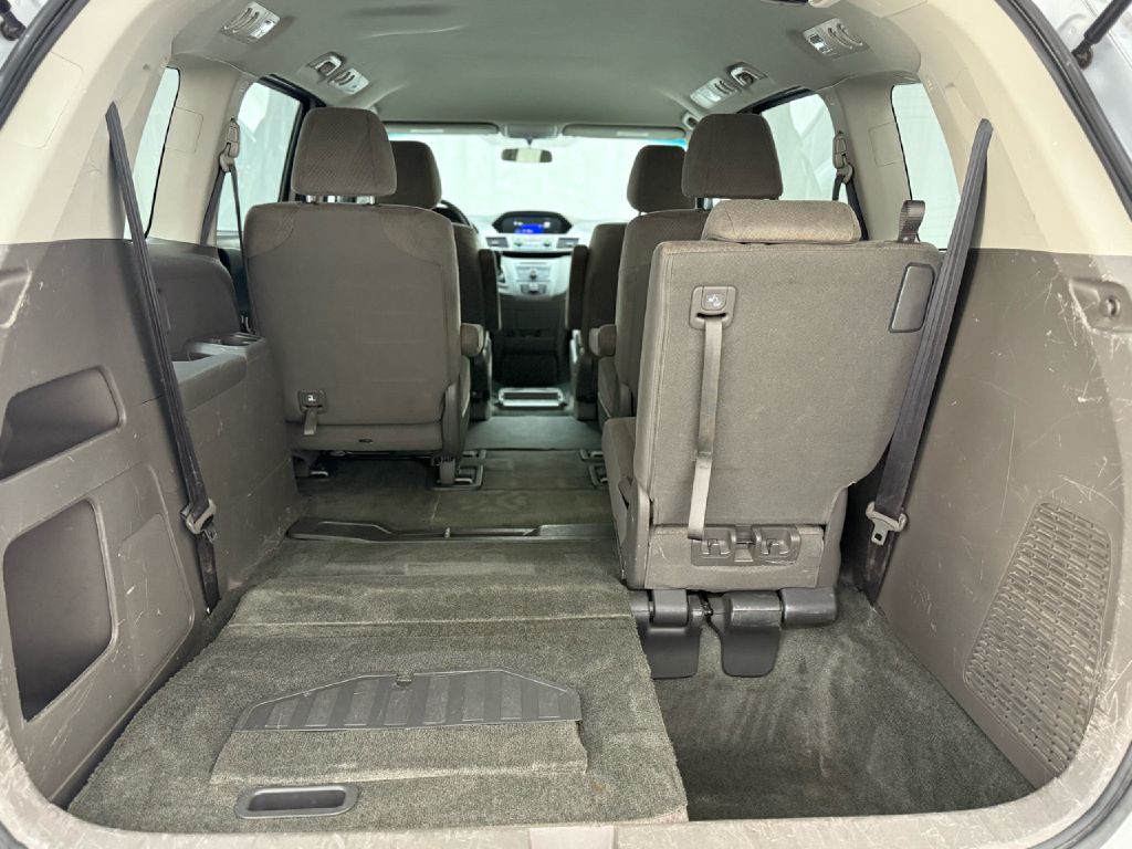 2014 Honda Odyssey Image 28