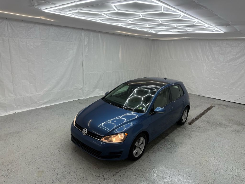 2017 Volkswagen Golf Image 28