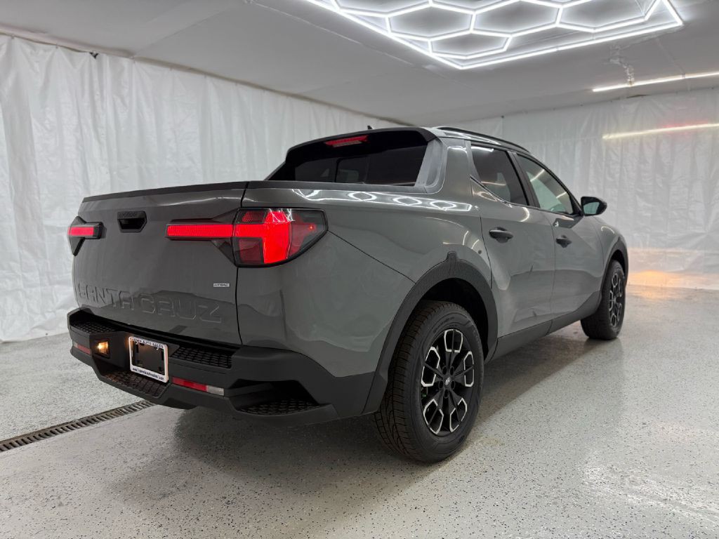 2023 Hyundai Santa Cruz Image 3