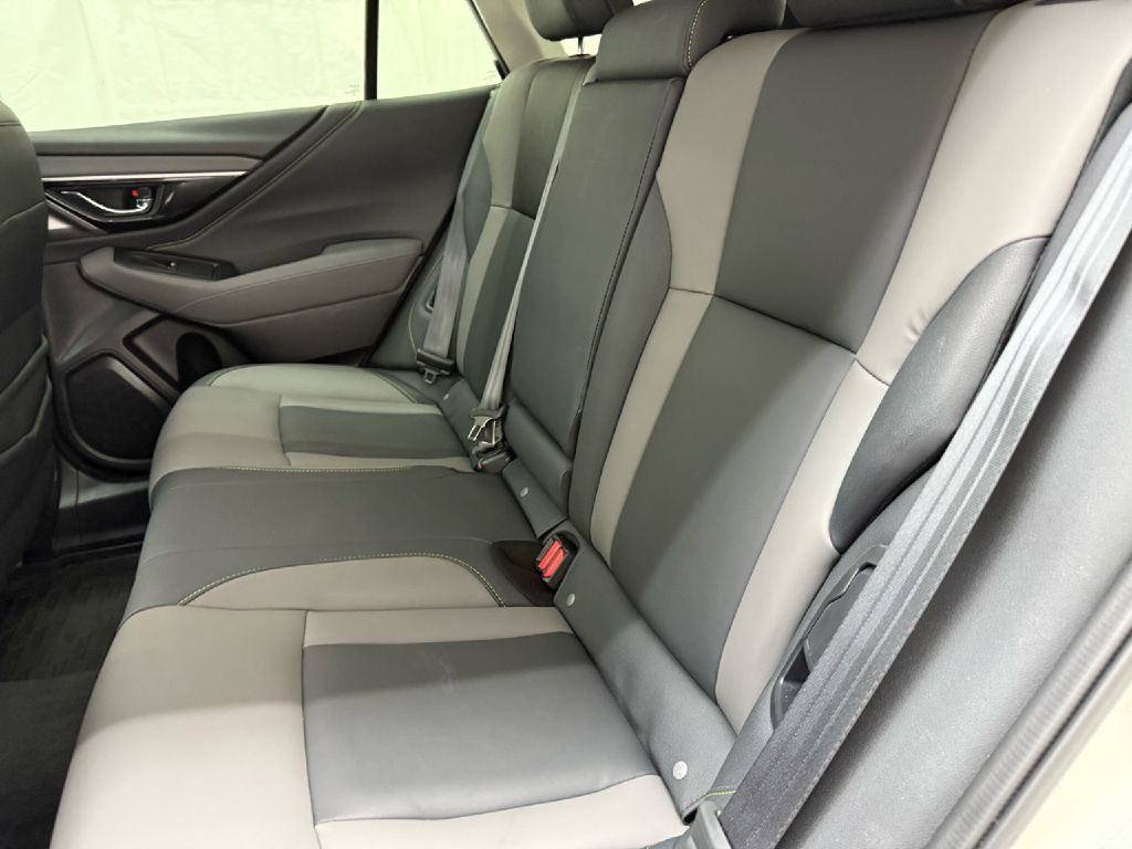 2023 Subaru Outback Image 24