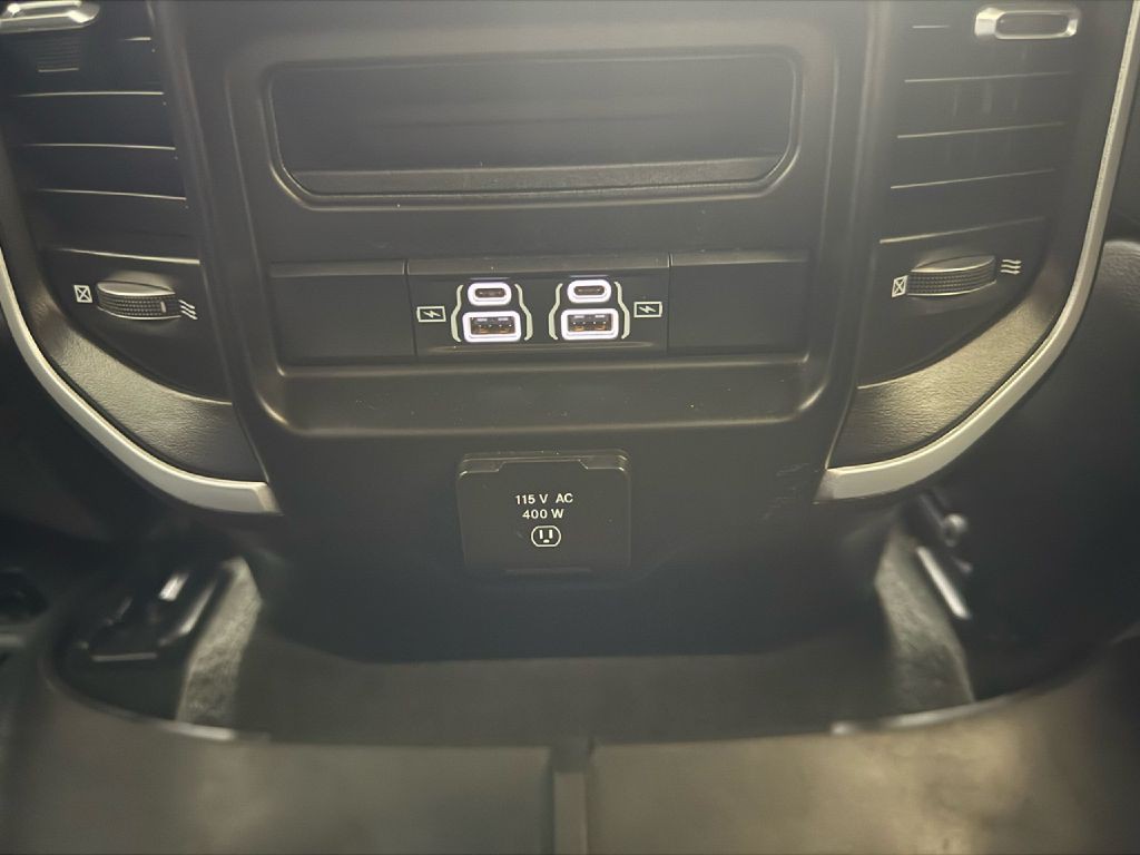 2022 RAM 1500 Image 28