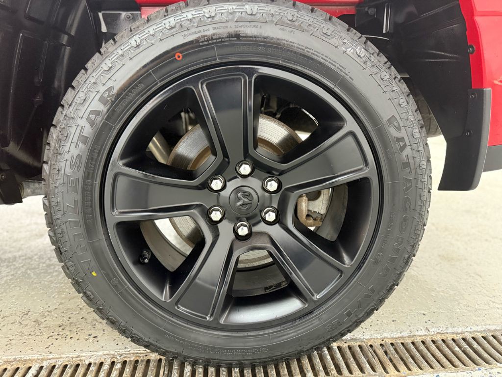 2022 RAM 1500 Image 32