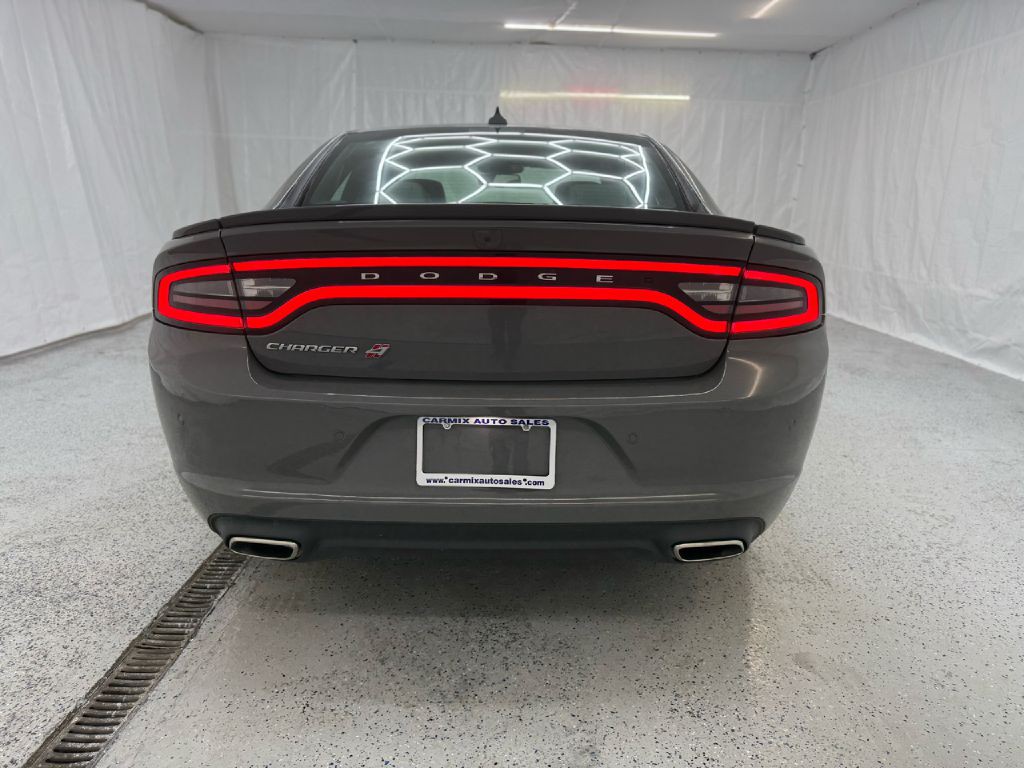 2018 Dodge Charger Image 4