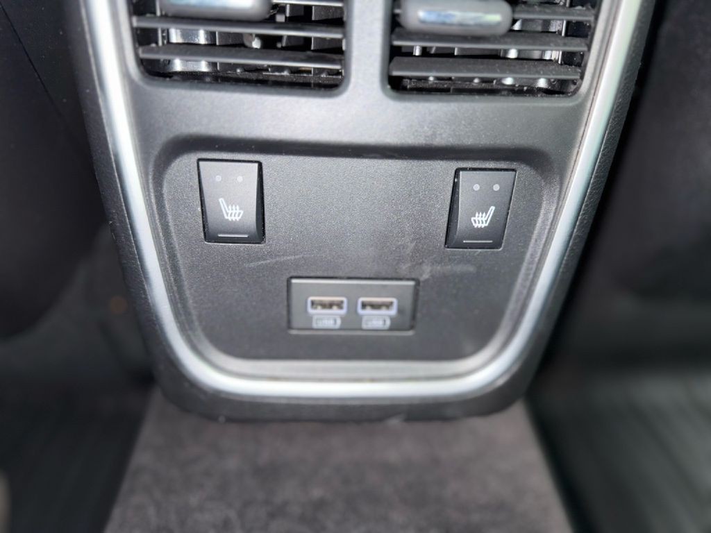 2018 Dodge Charger Image 29