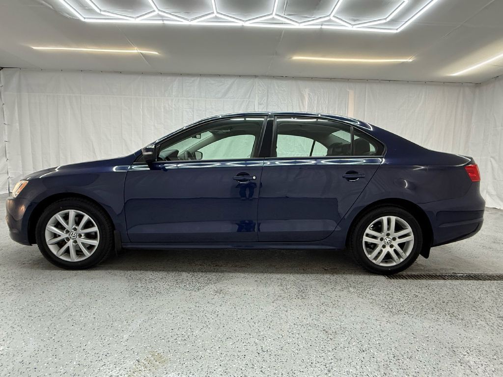 2012 Volkswagen Jetta Image 6