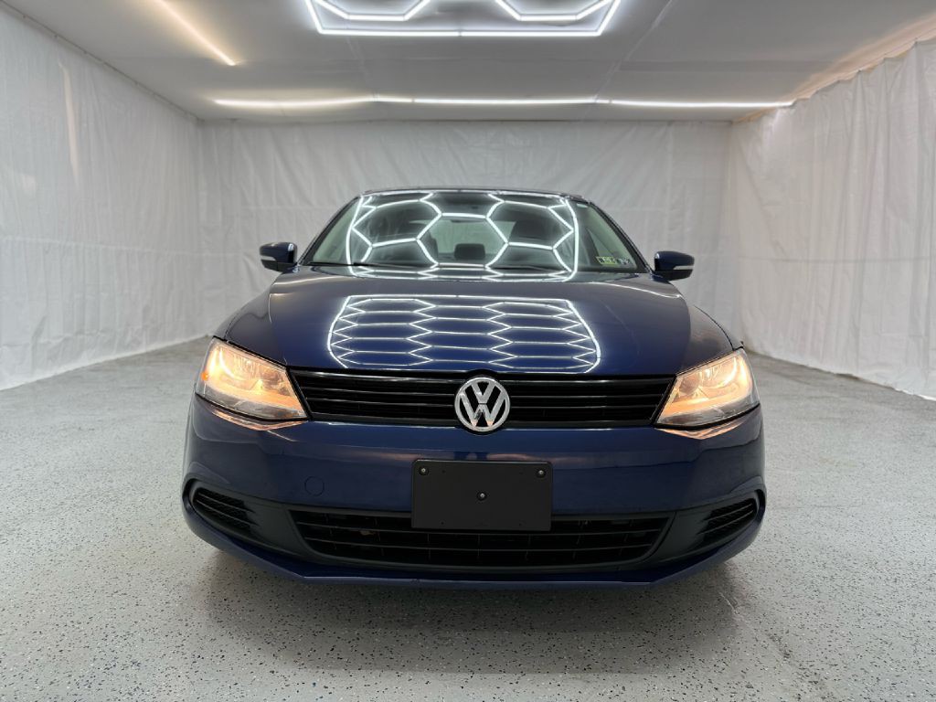 2012 Volkswagen Jetta Image 8