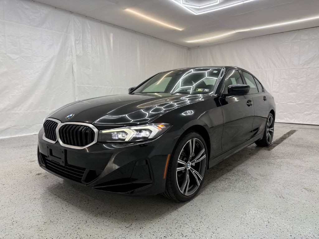 2023 BMW 3 Series Image 7