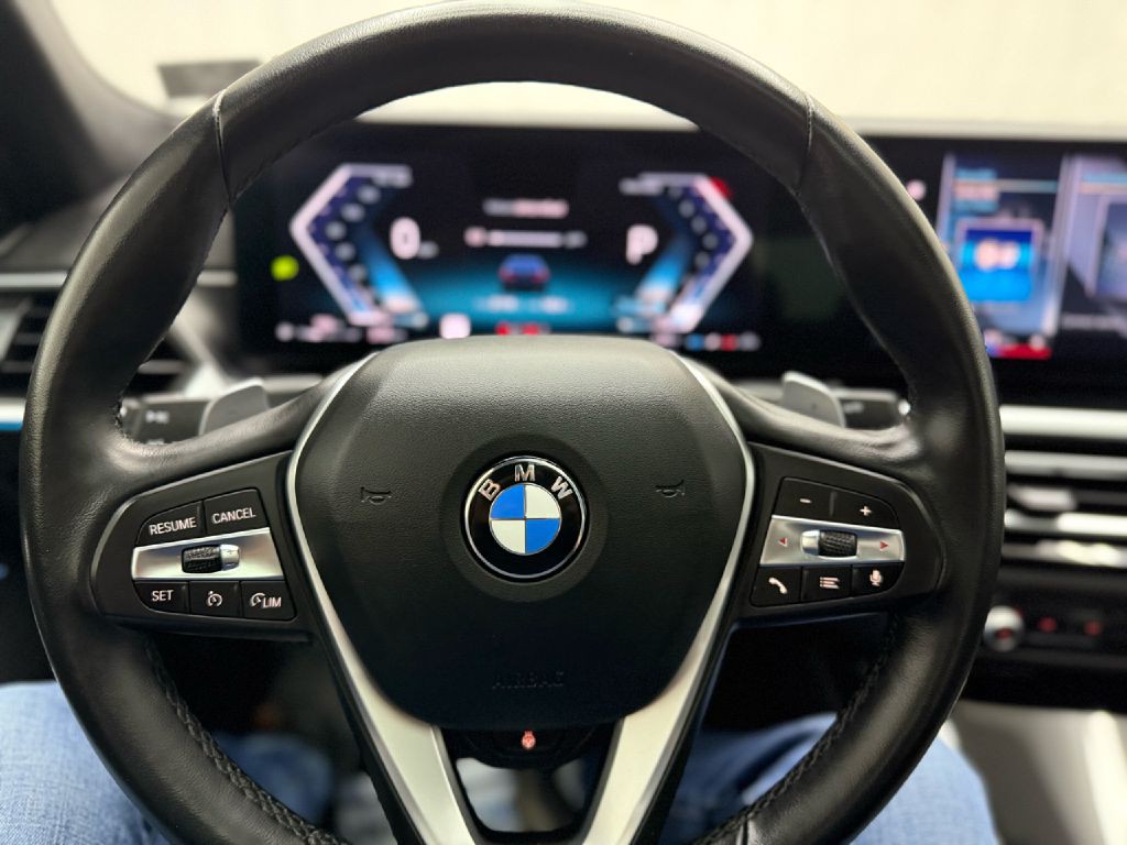 2023 BMW 3 Series Image 13
