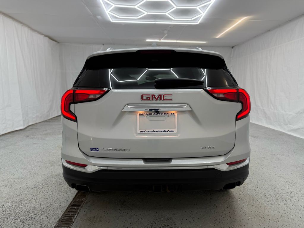 2018 GMC Terrain Image 4