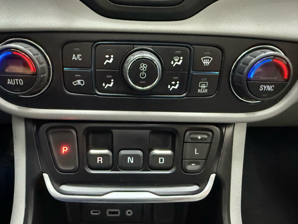 2018 GMC Terrain Image 21