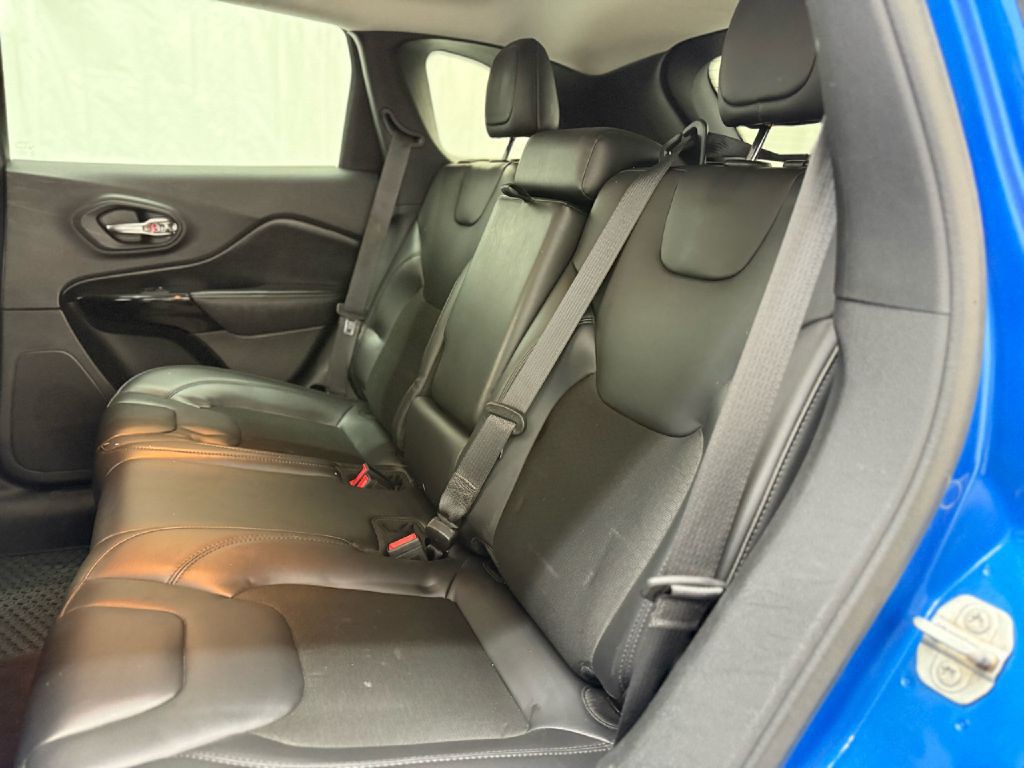 2020 Jeep Cherokee Image 23