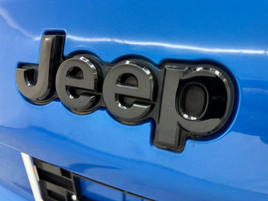 2020 Jeep Cherokee Image 38